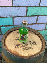 Load image into Gallery viewer, Poncho Fox Gin Gift Box