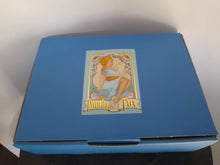Load image into Gallery viewer, Poncho Fox Gift Box
